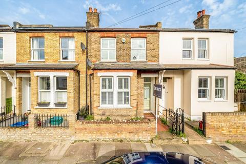3 bedroom terraced house to rent, Newton Road, Isleworth TW7