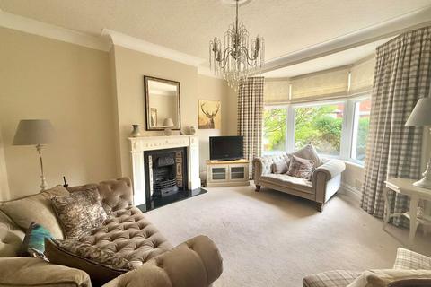3 bedroom end of terrace house for sale, Percy Gardens, Whitley Bay NE25