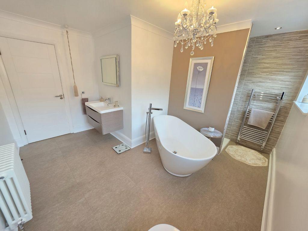 Bathroom/Shower Room
