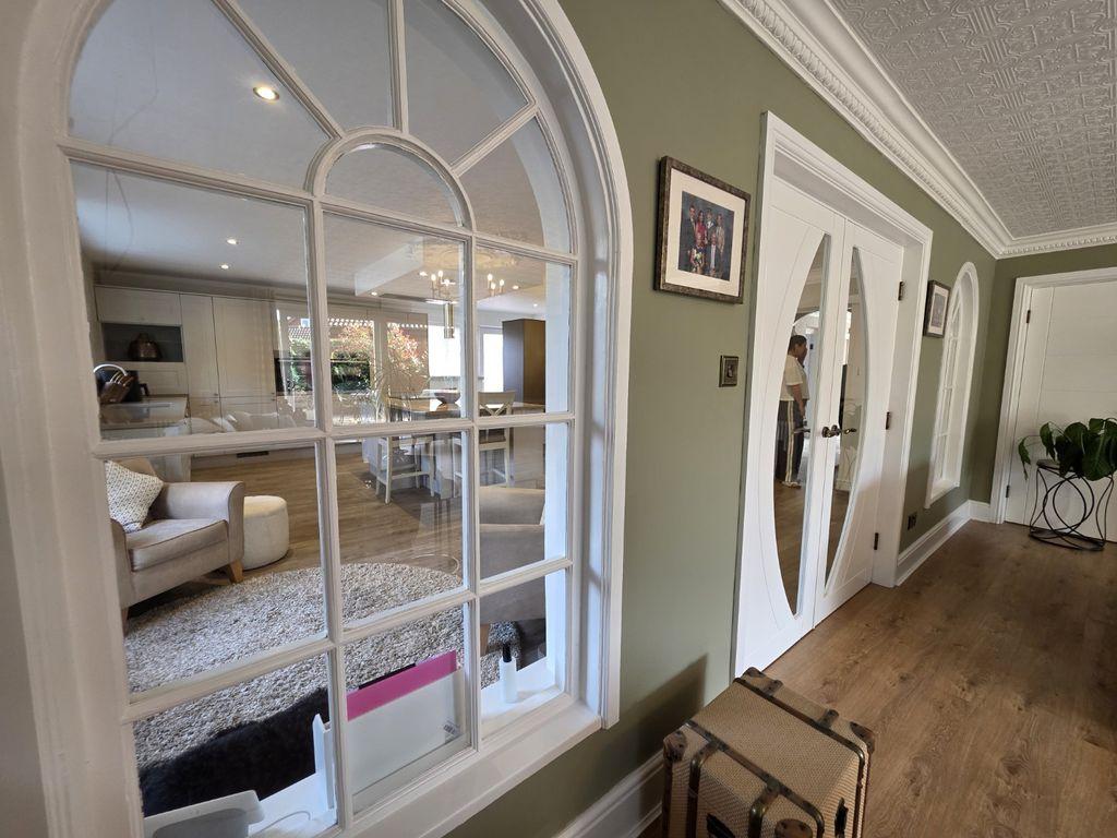 Lounge Additional