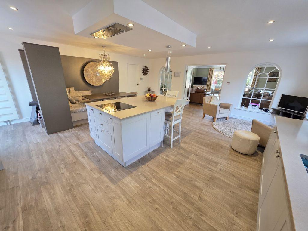 Kitchen/Breakfast/Family/Dining Room