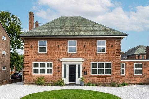 undefined, Golf Open 2026 - Shore Road, Ainsdale Village - Sleeps 7