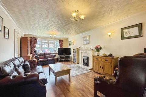 4 bedroom detached house for sale, Tintagel Court, Manchester