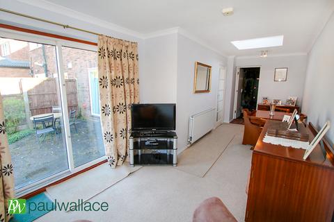 3 bedroom semi-detached house for sale, Lulworth Avenue, West Cheshunt