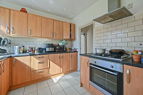 3 bedroom semi-detached house for sale, Cambridge Road, North Harrow