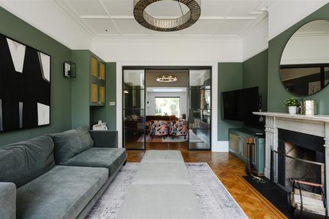 undefined, Foley Road, Claygate