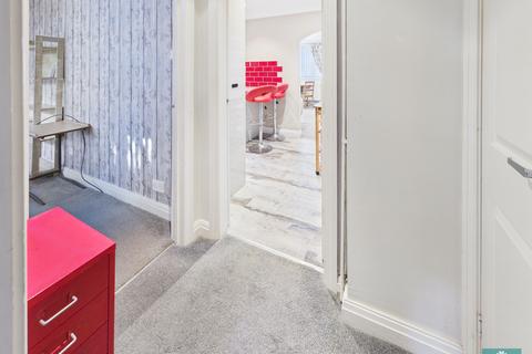 1 bedroom apartment for sale, The Gabriels, Shaw OL2