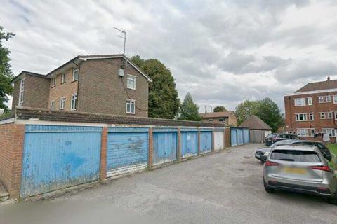 undefined, Colesmead Road, Redhill RH1