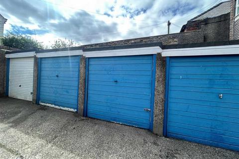 undefined, Mead Avenue, Redhill RH1