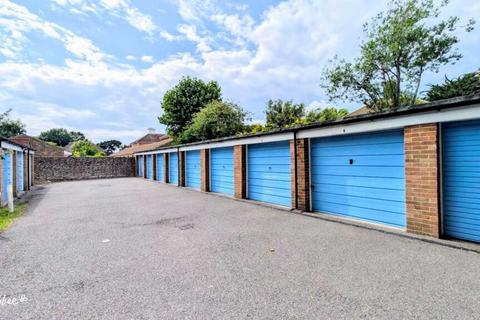 undefined, Mead Avenue, Redhill RH1
