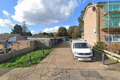 undefined, North Road, Reigate RH2