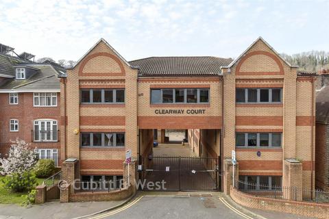 1 bedroom ground floor flat for sale, Croydon Road, Caterham, Surrey