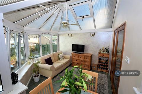 undefined, Queens Drive, Llantwit Fardre, Pontypridd, CF38