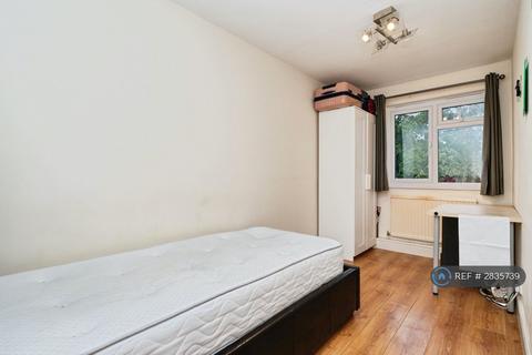 undefined, Grand Walk, London, E1