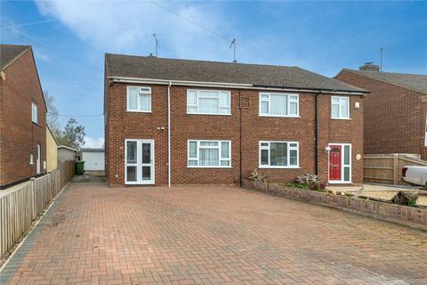 3 bedroom semi-detached house for sale, Willen Road, Newport Pagnell, Buckinghamshire, MK16
