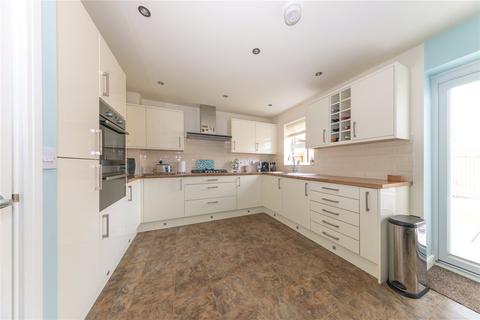 3 bedroom semi-detached house for sale, Pearmain Close, Newport Pagnell, Buckinghamshire, MK16