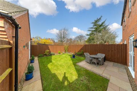 3 bedroom semi-detached house for sale, Pearmain Close, Newport Pagnell, Buckinghamshire, MK16