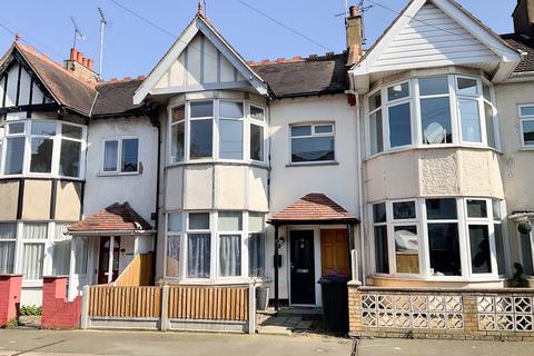 1 bedroom flat for sale, Westcliff-on-Sea SS0