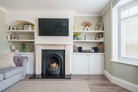 undefined, Bethune Road, Horsham RH13