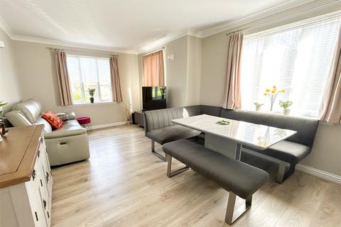 2 bedroom apartment for sale, Guildford Road, Fetcham, Leatherhead, Surrey, KT22