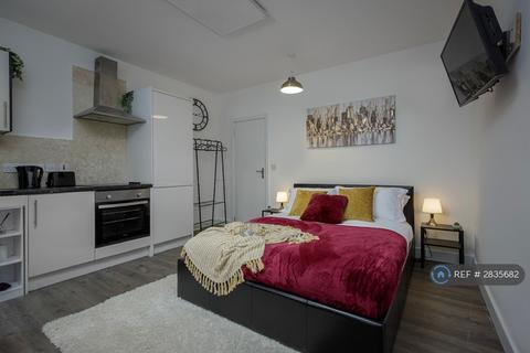 undefined, Blackpool, Blackpool, FY1