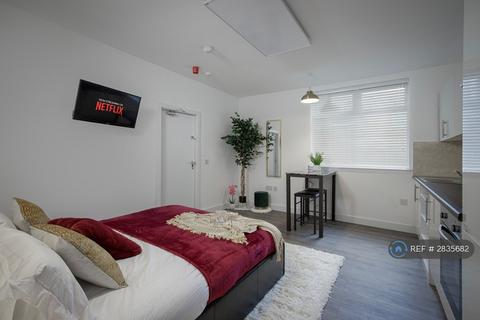undefined, Blackpool, Blackpool, FY1