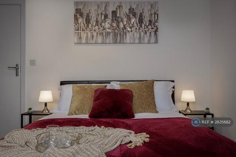 undefined, Blackpool, Blackpool, FY1