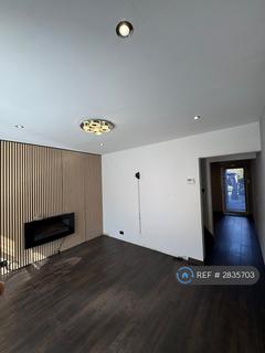 2 bedroom terraced house to rent, Churchfield Road, Peterborough, PE4