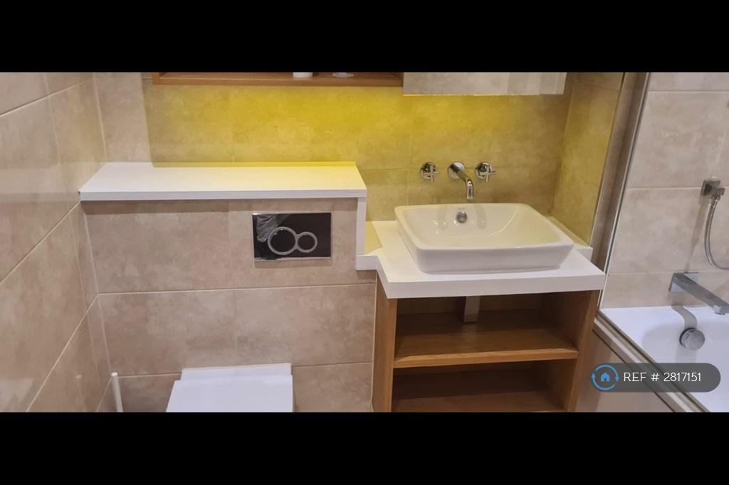 Contemporary Bathroom