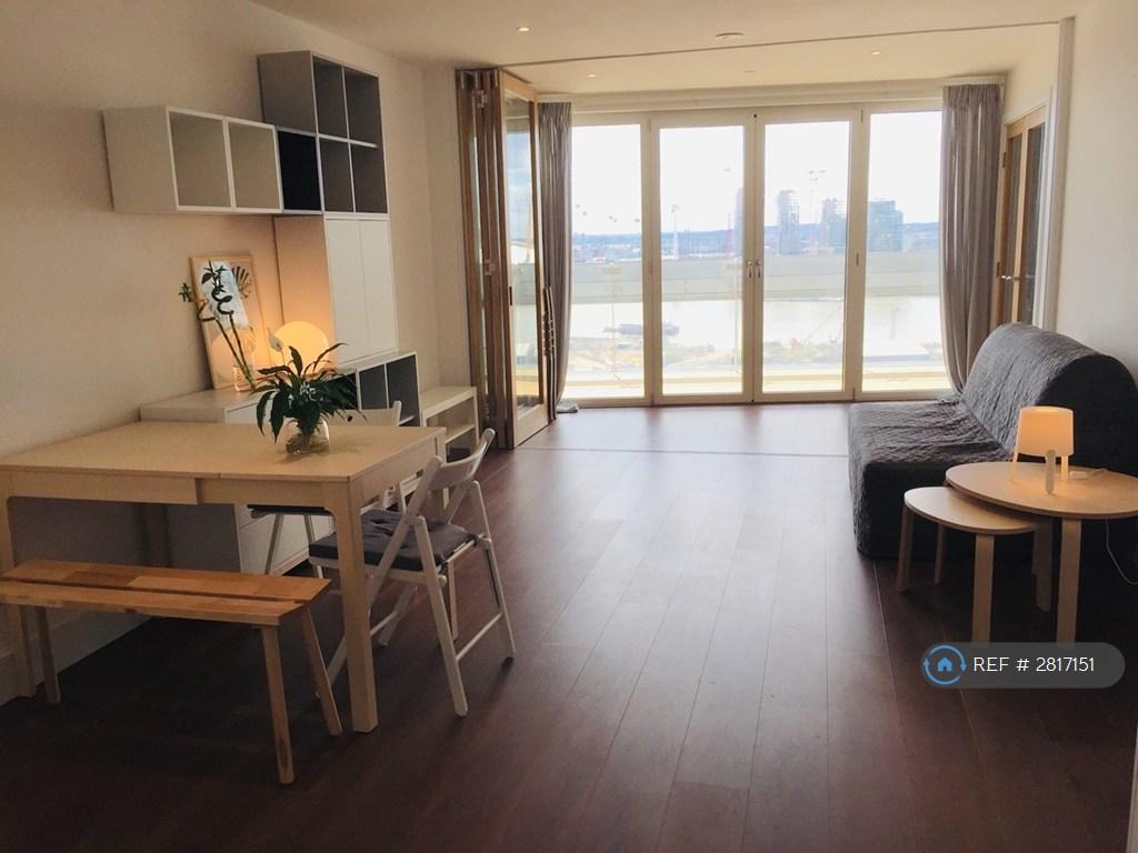 Spacious Living Room