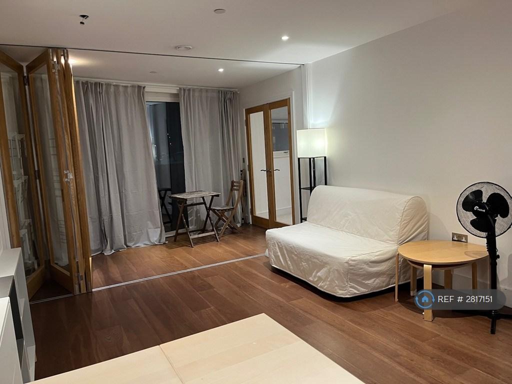 Spacious Living Room