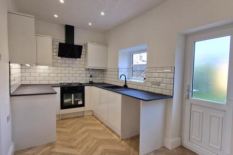 2 bedroom end of terrace house for sale, John Street, Blackhill, Consett, DH8