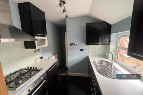 3 bedroom flat to rent, Walker, St. Anthonys, Newcastle Upon Tyne, NE6