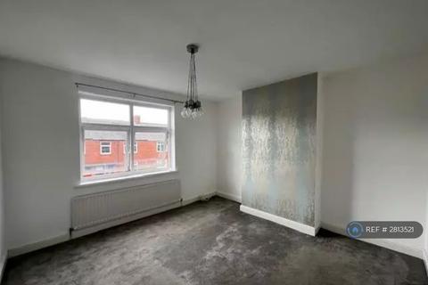 3 bedroom flat to rent, Walker, St. Anthonys, Newcastle Upon Tyne, NE6