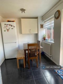 3 bedroom semi-detached house to rent, Isis Close, Winnersh, Wokingham, RG41