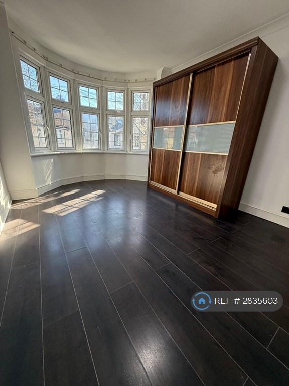 Main Bedroom 1