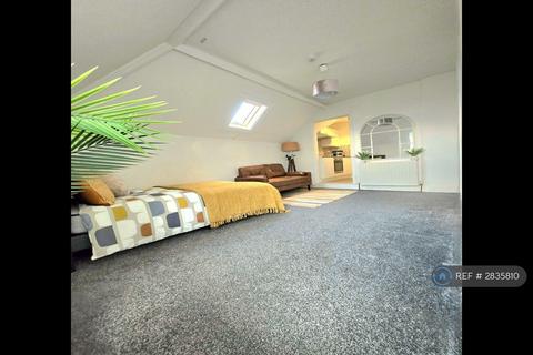 1 bedroom flat to rent, Queens Park Gardens, Bournemouth, BH8