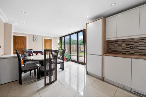 8 bedroom semi-detached house for sale, Eastbrook Drive, Romford, RM7
