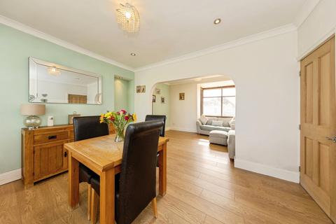 3 bedroom semi-detached house for sale, Heol Y Banc, Llanelli SA15