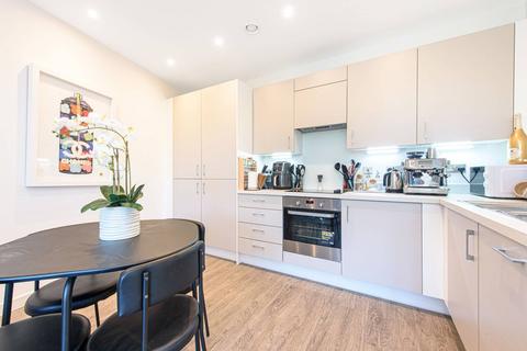 1 bedroom flat for sale, Medawar Drive, Mill Hill, LONDON, NW7