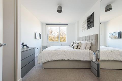 1 bedroom flat for sale, Medawar Drive, Mill Hill, LONDON, NW7