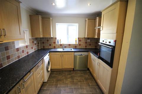 3 bedroom semi-detached house to rent, Barnfield Road, Orpington BR5
