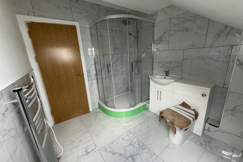 3 bedroom apartment to rent, Meretown House Crowther Street, Wolverhampton, WV10
