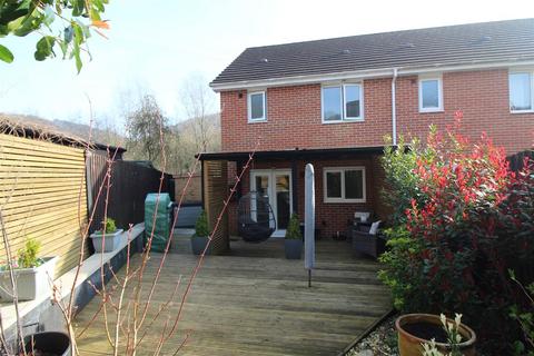 3 bedroom end of terrace house for sale, Mill-Race, Newport NP11