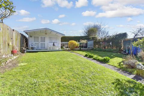 2 bedroom semi-detached house for sale, Paraker Way, Hythe CT21