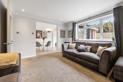4 bedroom detached house for sale, Vancouver Drive, Gillingham ME8