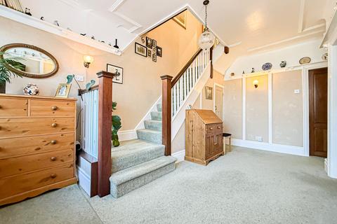 4 bedroom semi-detached house for sale, Menlove Avenue, Liverpool, L25