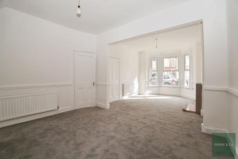 2 bedroom terraced house for sale, Kingston Road, Ilford, IG1