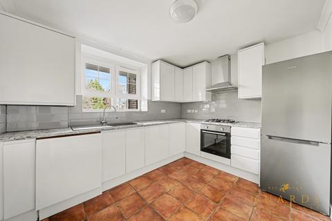 2 bedroom apartment to rent, Whitmore Estate, London N1