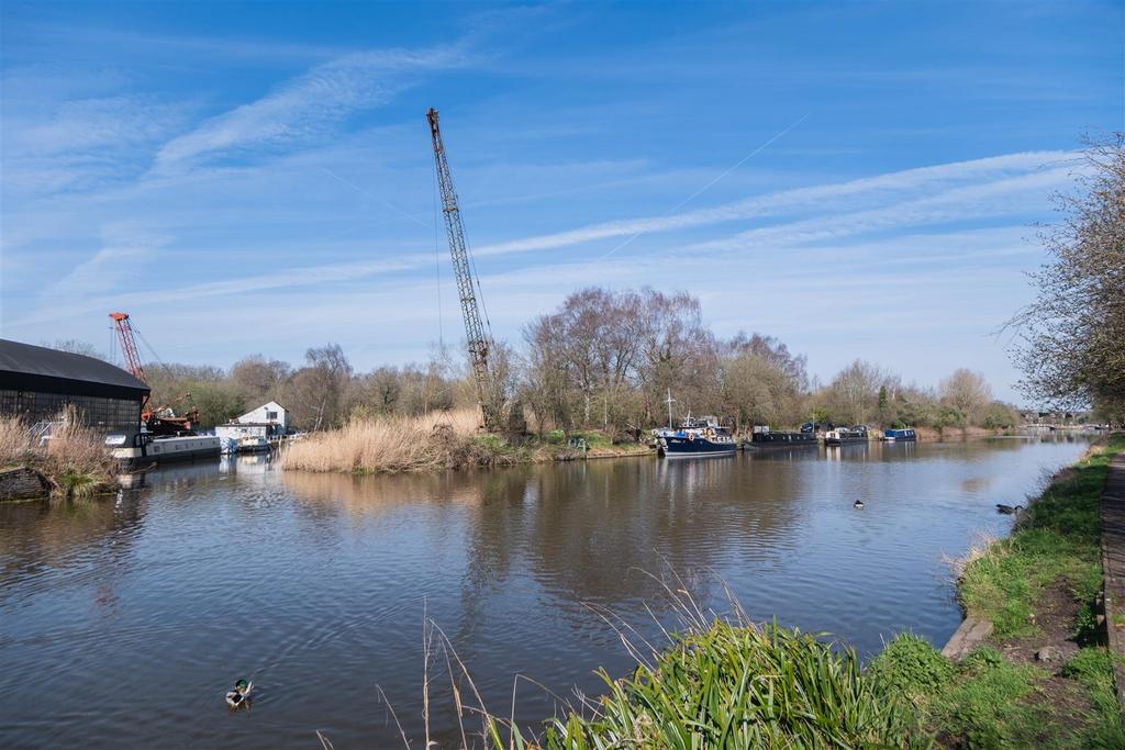 12 The Willows-029.jpg